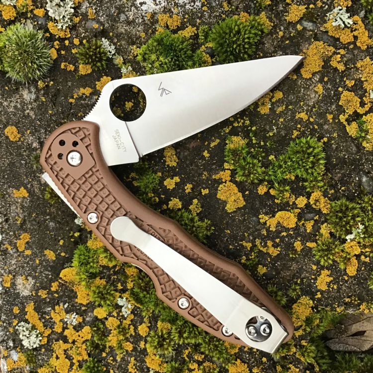 Spyderco Delica 4 Brown FRN VG-10 Blade Deep Carry Titanium Clip