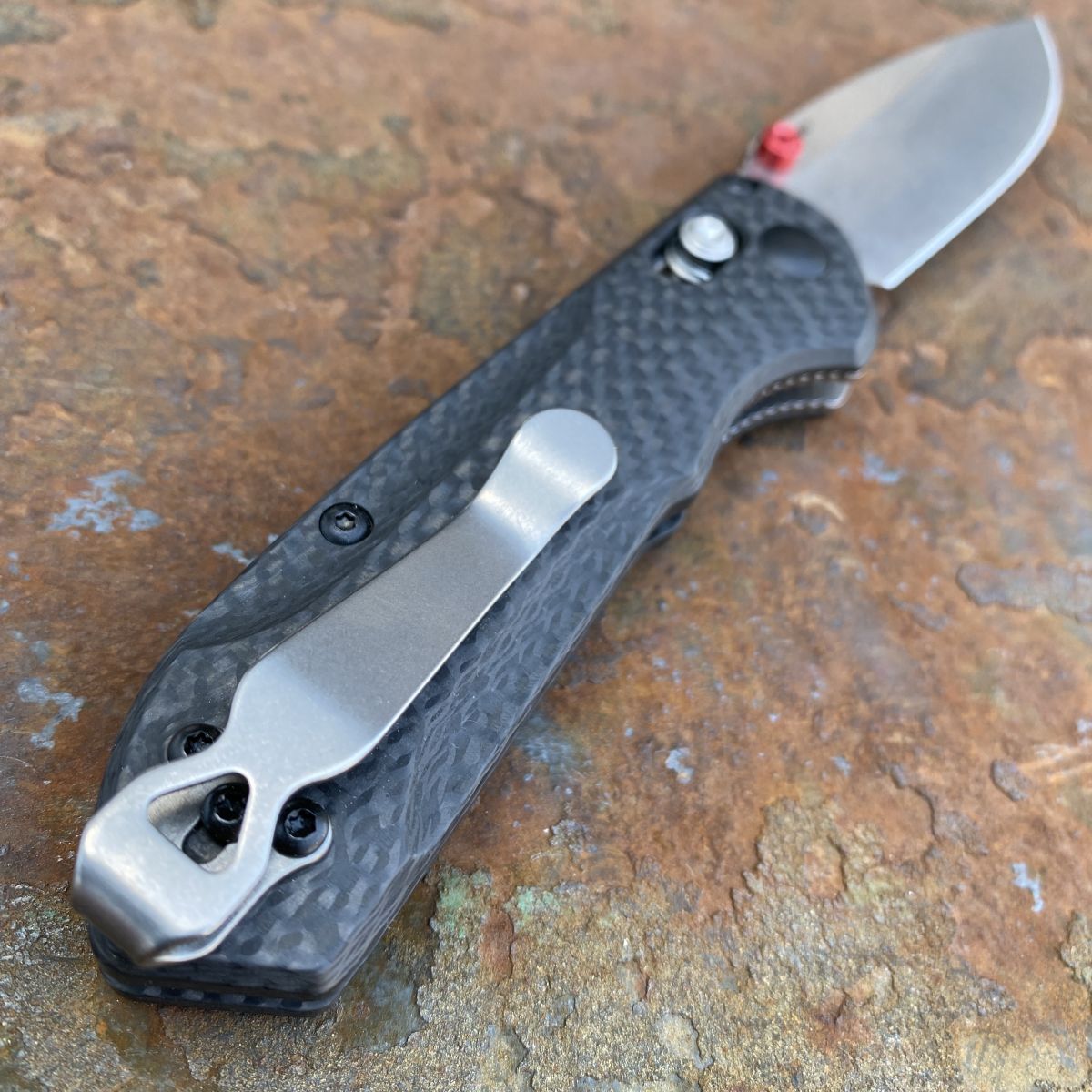 Benchmade Mini Freek Carbon Fiber Scales 3 S90V Stonewashed Blade