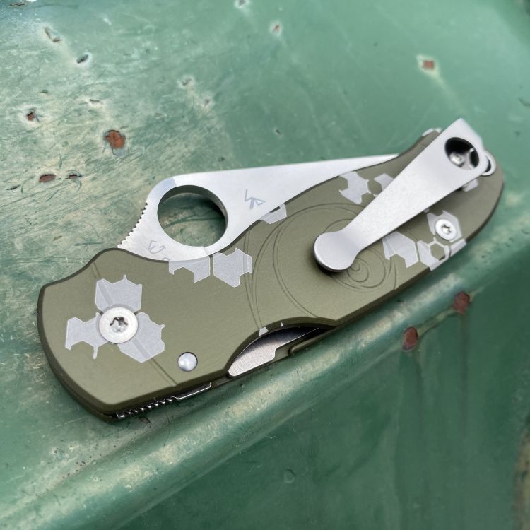 Spyderco Para 3 "Fibonacci" Analog Camo Green Aluminum Scale Kit