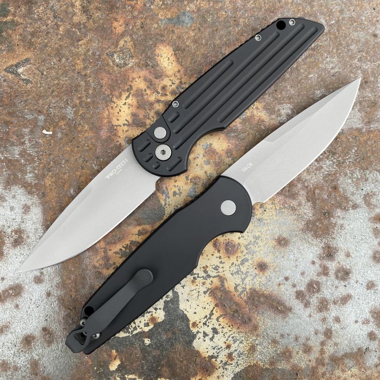 Pro-Tech TR-3 Auto Black Grooved Aluminum Beadblasted 154CM Blade Deep Carry Titanium Clip